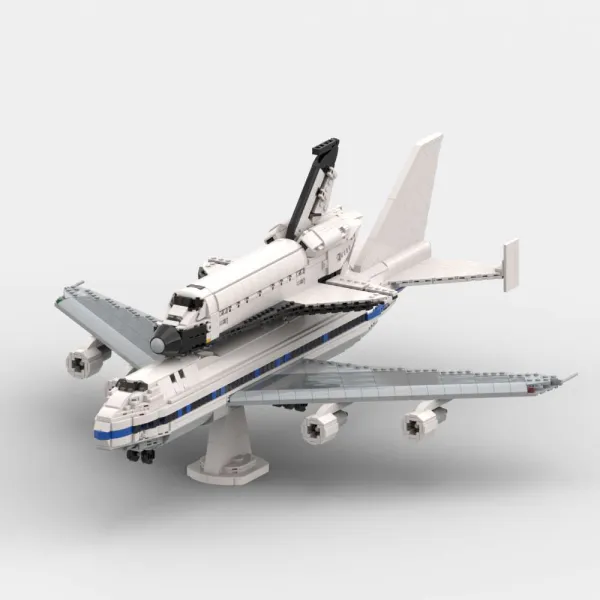 747 avec la navette colombia